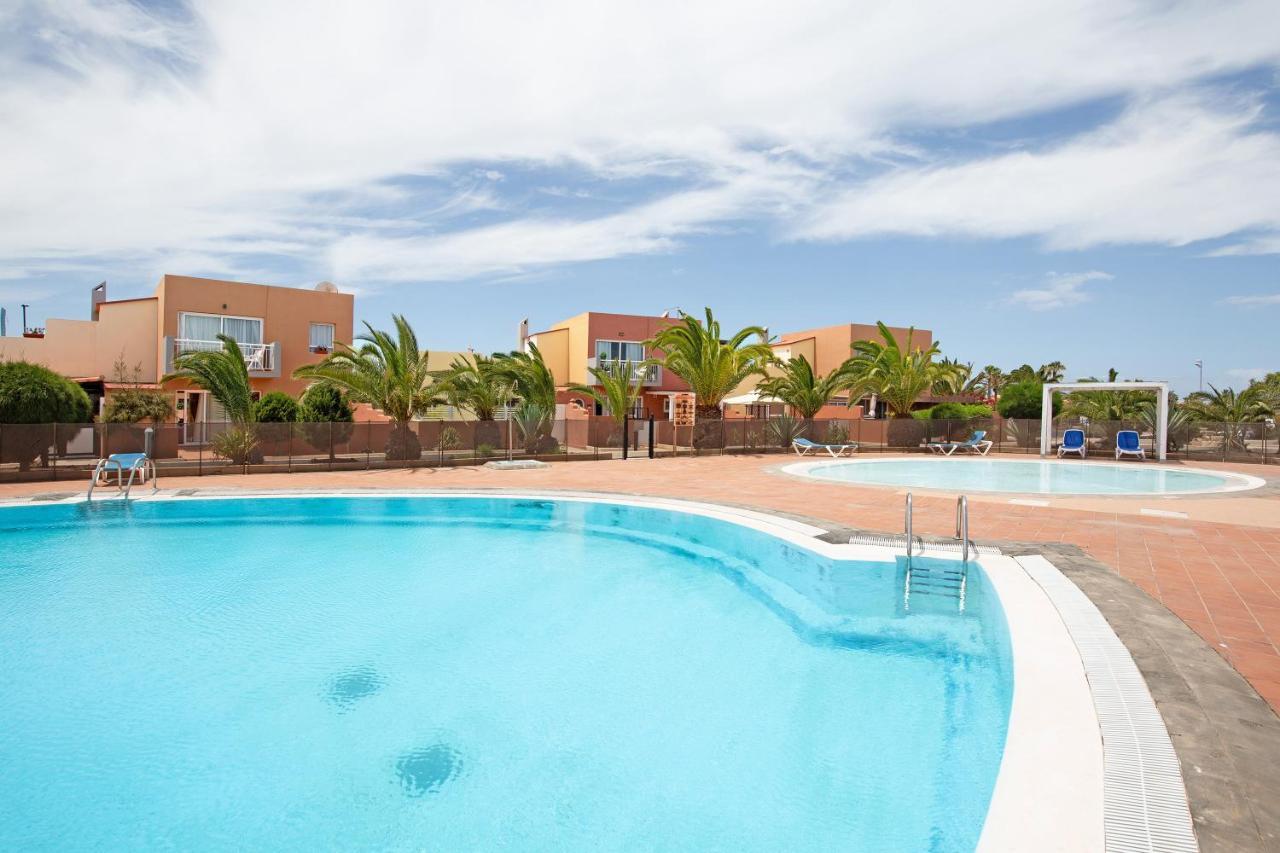 Las Fuentes Corralejo Exterior photo